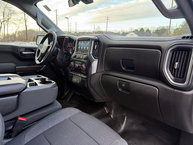 Used 2022 Chevrolet Silverado 1500 LT w/ Safety Package image 12