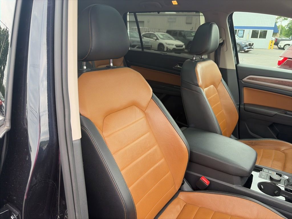 Used 2018 Volkswagen Atlas SEL Premium AWD/4WD image 31