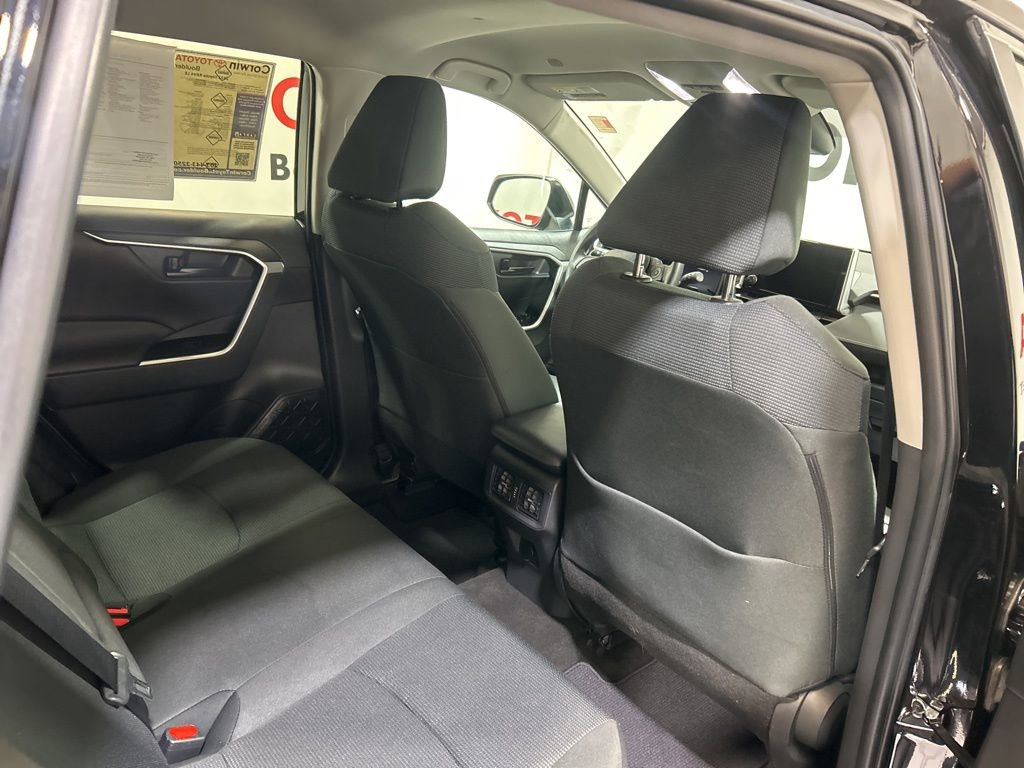 Used 2023 Toyota RAV4 LE image 16