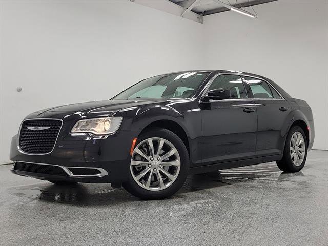Used 2022 Chrysler 300 Touring