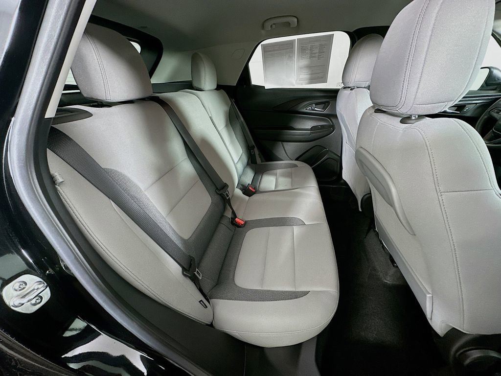 Used 2024 Chevrolet TrailBlazer LS w/ LS Convenience Package image 32