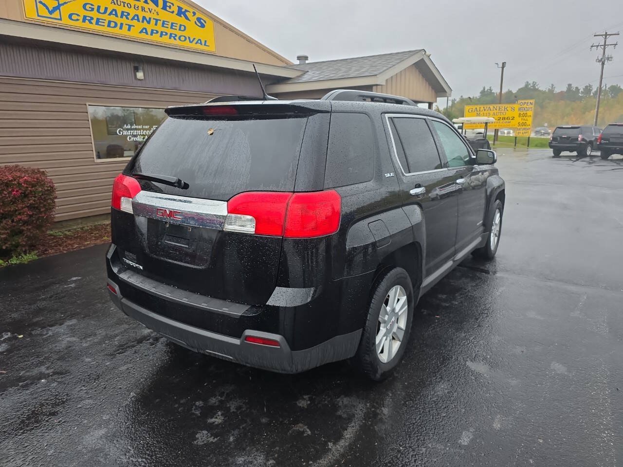Used 2013 GMC Terrain SLE w/ Convenience Package FWD image 6