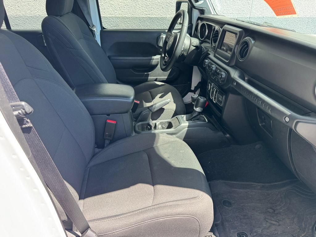 Used 2023 Jeep Wrangler Unlimited AWD/4WD image 20
