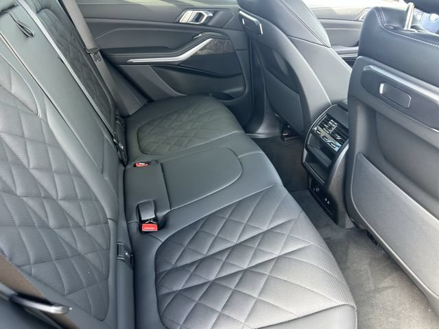Used 2026 BMW X5 xDrive50e AWD/4WD image 14