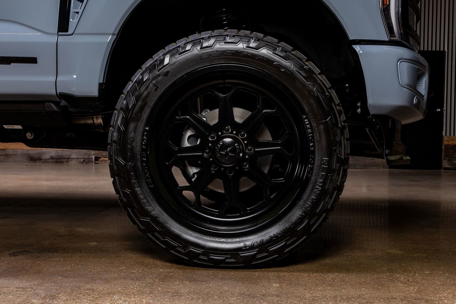 Used 2026 Ford F350 King Ranch w/ Chrome Package AWD/4WD image 12