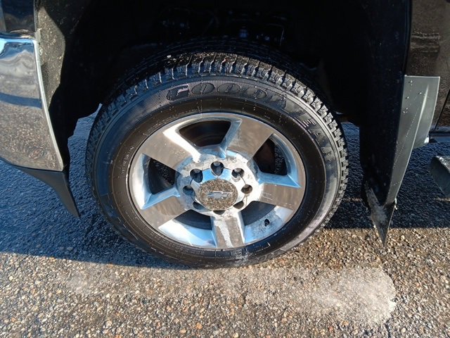 Used 2018 Chevrolet Silverado 2500 W/T w/ Snow Plow Prep Package image 5