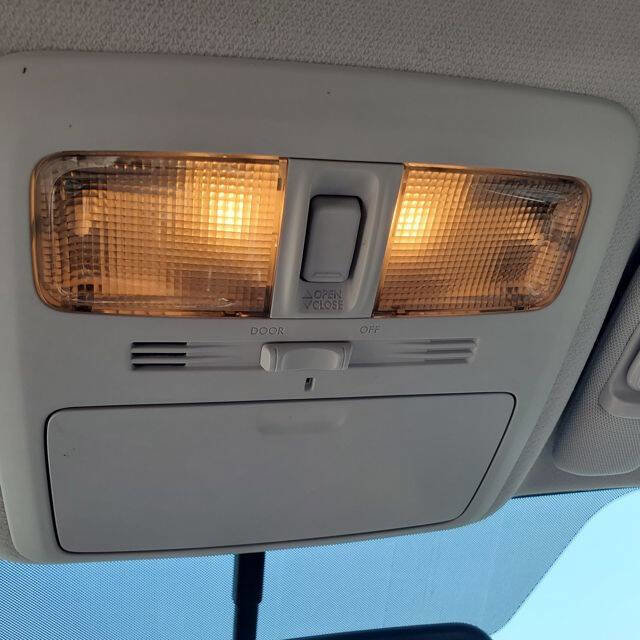 Used 2015 Subaru Forester 2.5i Premium w/ All-Weather Package image 34