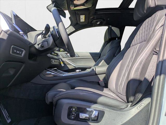 New 2026 BMW X7 M60i image 4