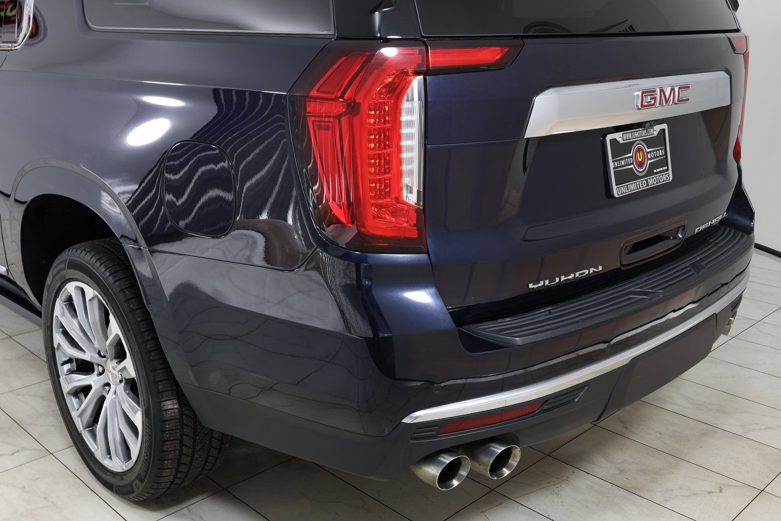 Used 2021 GMC Yukon XL Denali w/ Denali Premium Package image 52