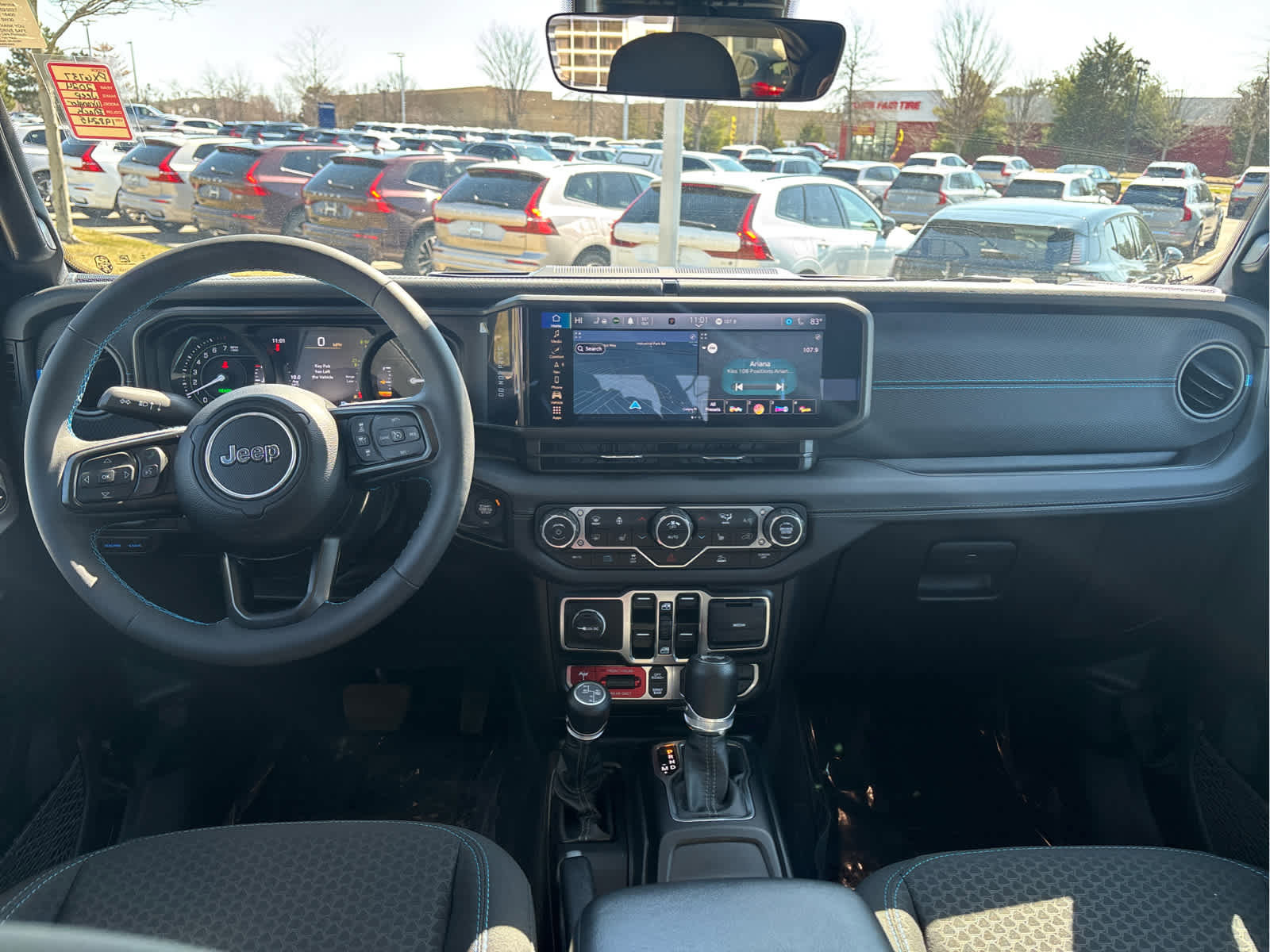 Used 2024 Jeep Wrangler Unlimited Rubicon 4xe w/ Technology Group image 10