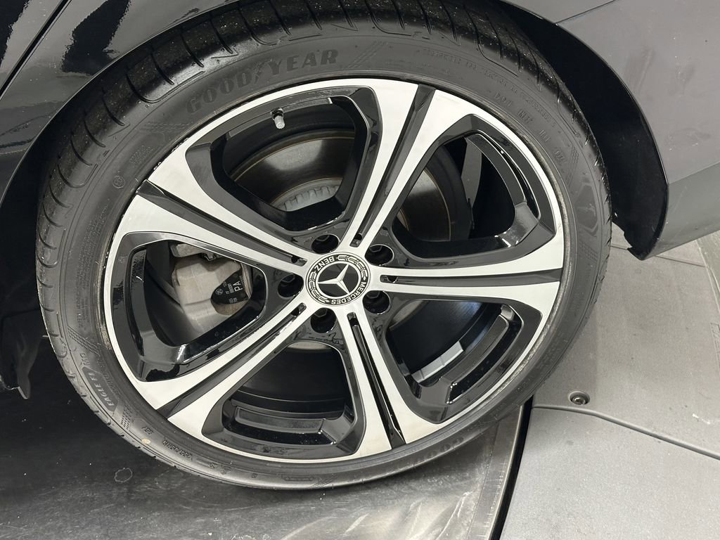 Certified 2023 Mercedes-Benz C 300 Sedan image 22