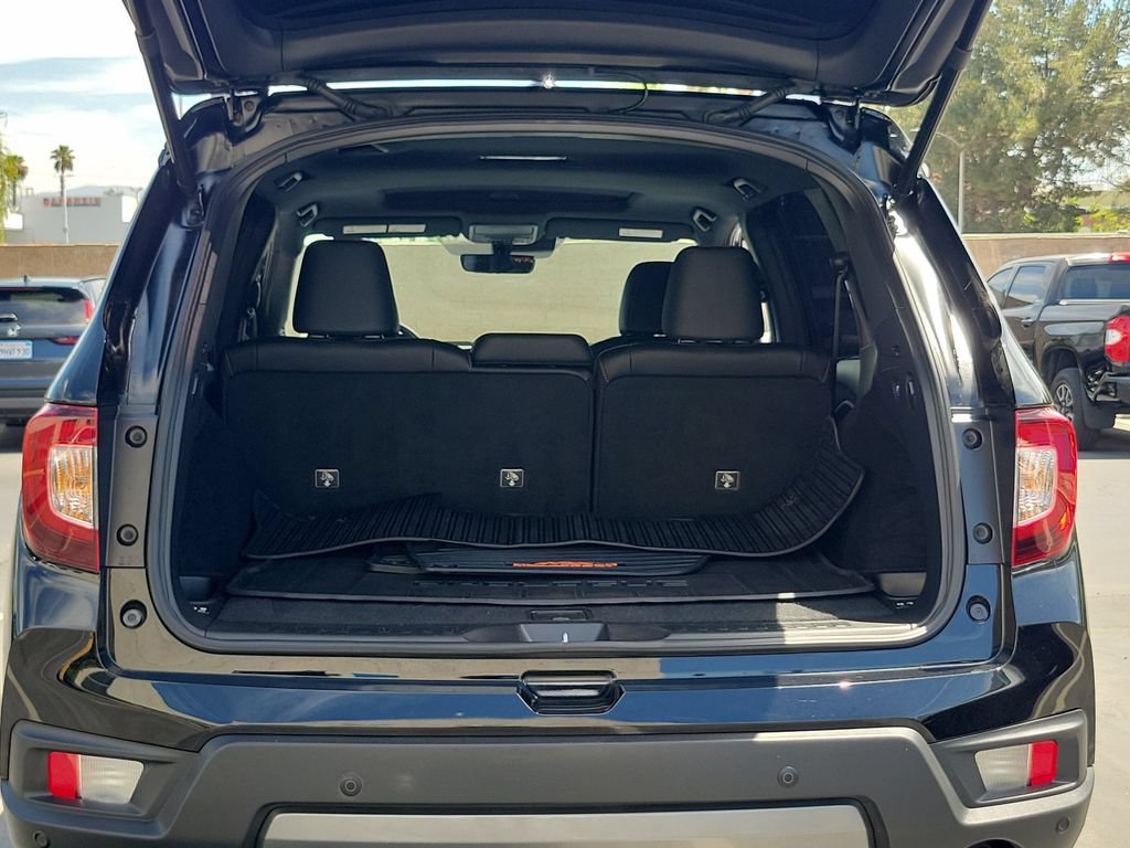 Certified 2025 Honda Passport TrailSport image 10