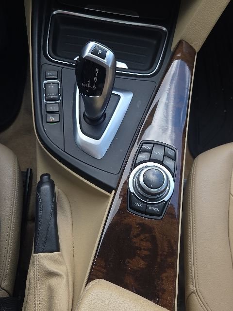 Used 2013 BMW 328i xDrive Sedan AWD/4WD image 25