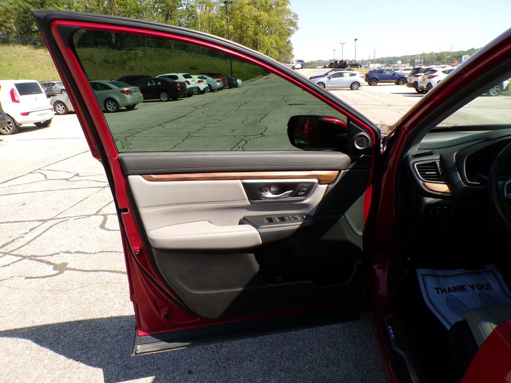 Used 2022 Honda CR-V Touring image 21
