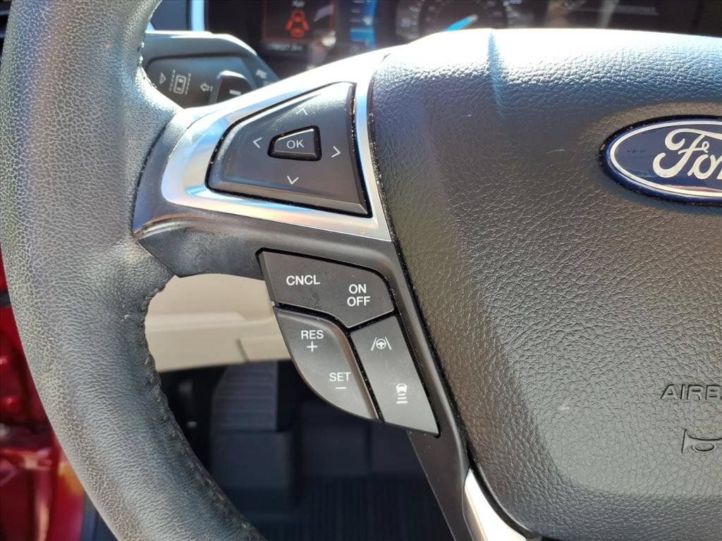 Used 2020 Ford Edge Titanium w/ Equipment Group 301A AWD/4WD image 30