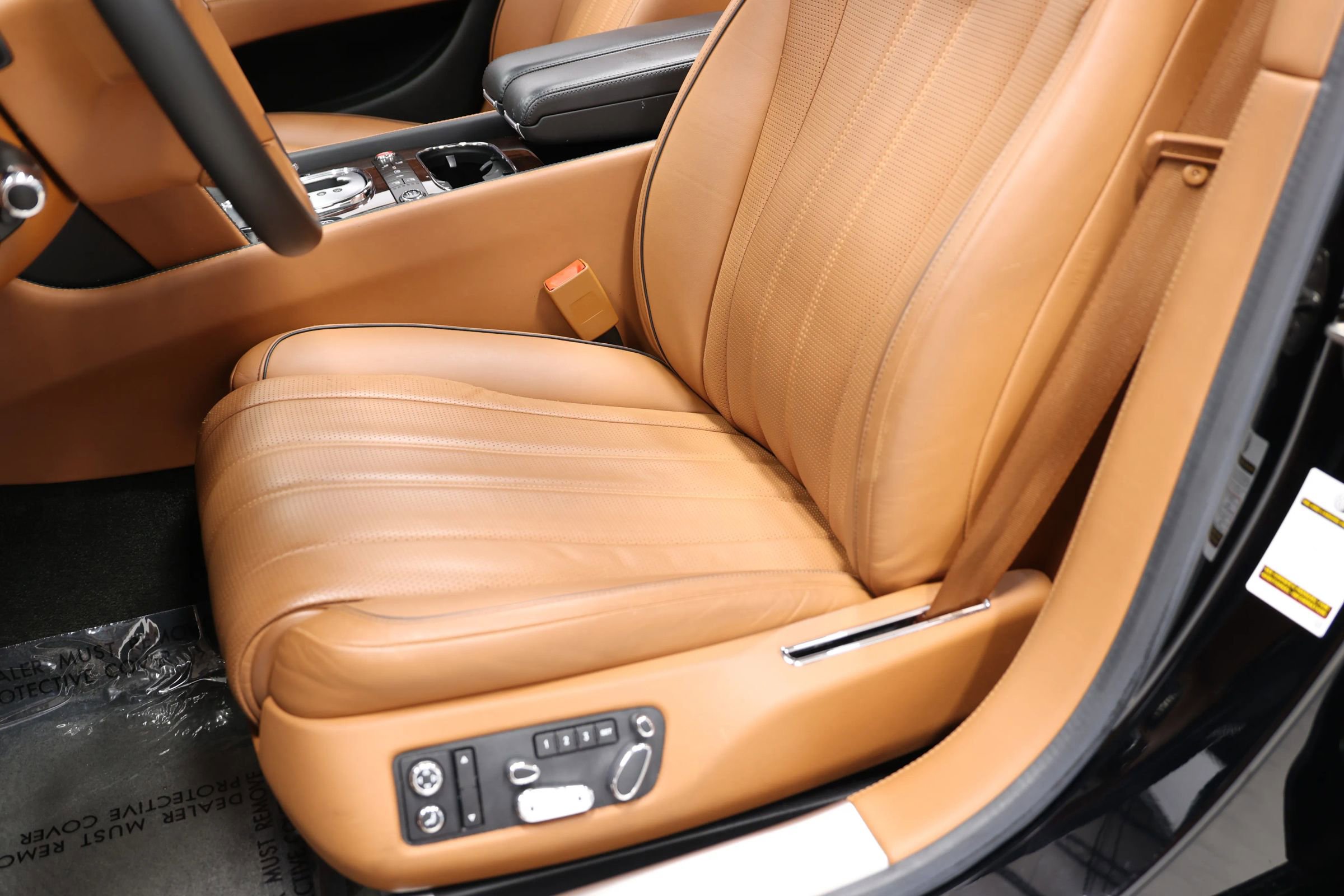 Used 2015 Bentley Flying Spur V8 AWD/4WD image 16