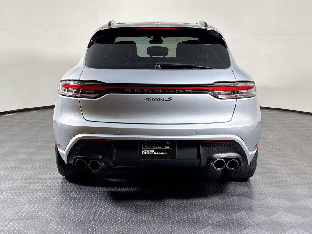 Certified 2023 Porsche Macan S AWD/4WD image 6