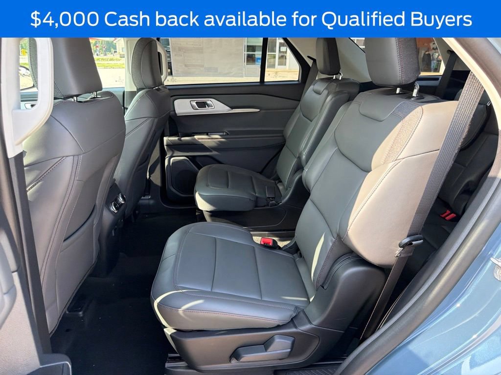New 2026 Ford Explorer Active w/ Active Comfort Package AWD/4WD image 11