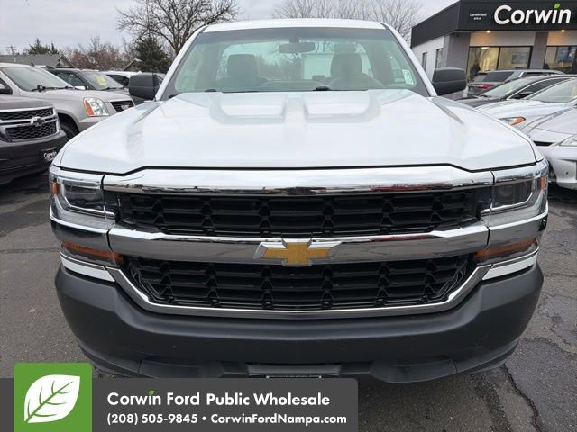 Used 2017 Chevrolet Silverado 1500 W/T w/ Trailering Package image 2