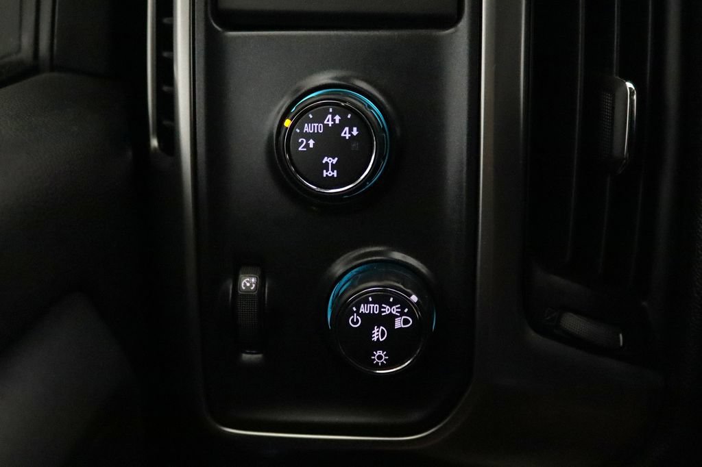 Used 2016 Chevrolet Silverado 1500 LT w/ All Star Edition AWD/4WD image 33