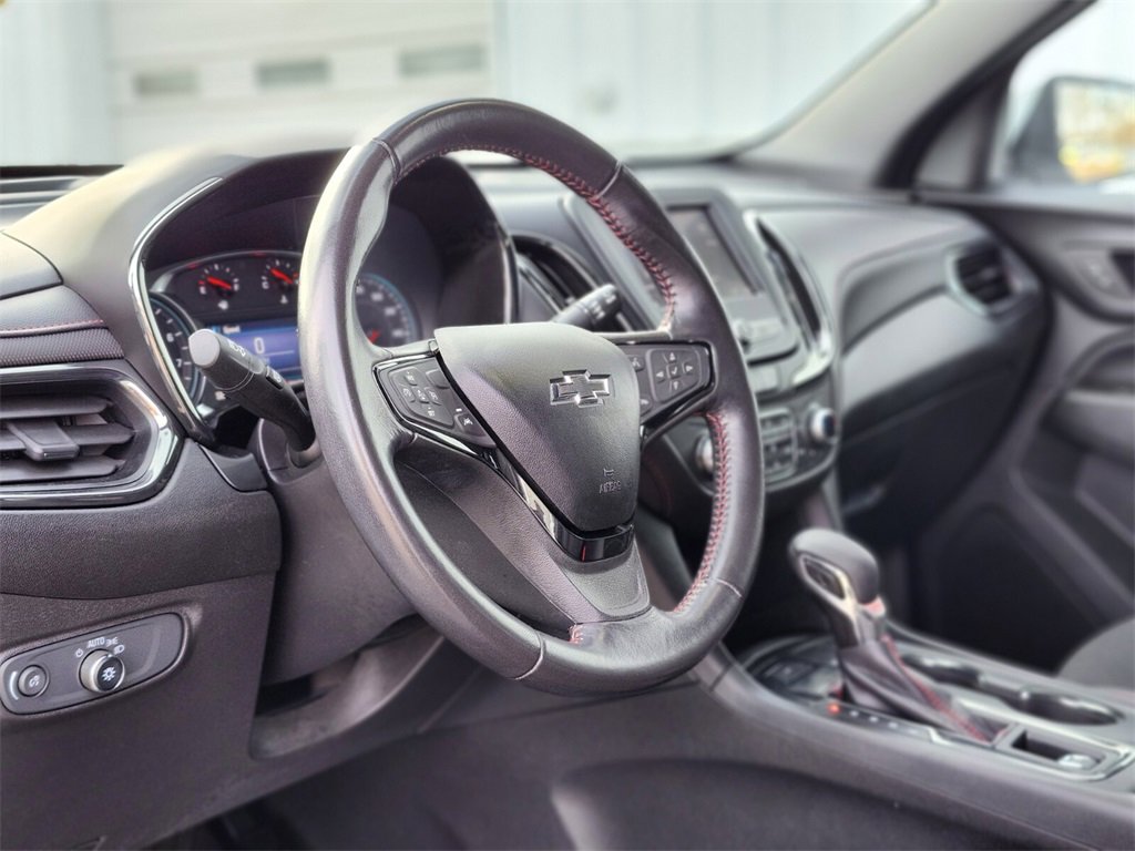Used 2022 Chevrolet Equinox RS image 17