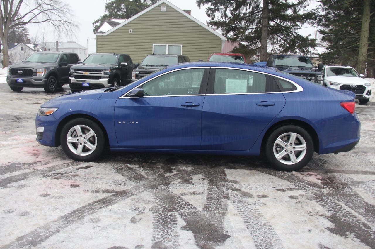 Used 2023 Chevrolet Malibu LT image 5