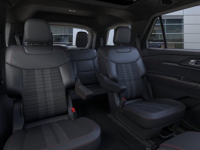 New 2026 Ford Explorer ST-Line w/ ST-Line Street Pack image 11