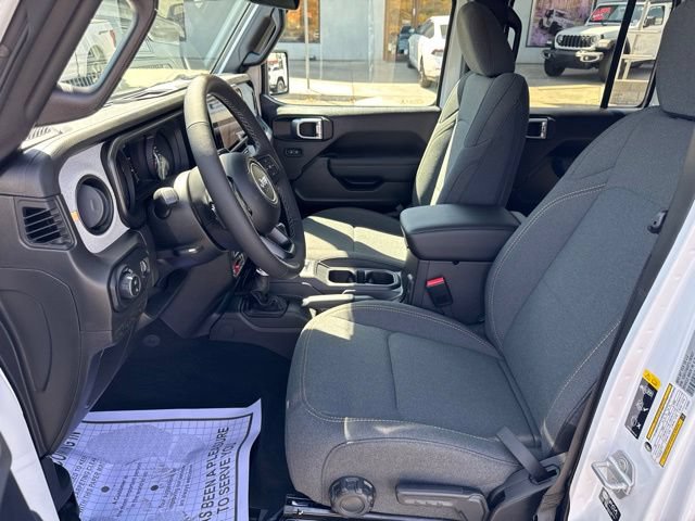 New 2026 Jeep Gladiator Overland AWD/4WD image 21