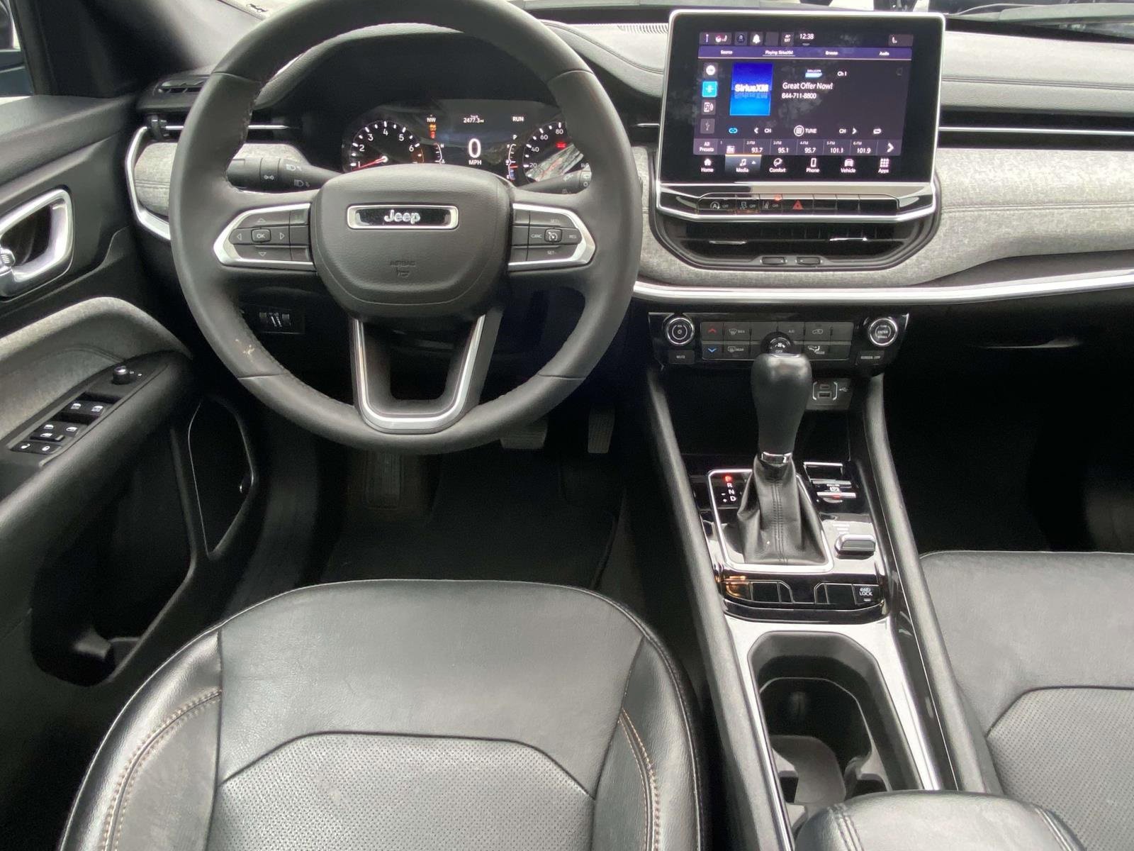 Used 2023 Jeep Compass Latitude w/ Sun and Sound Group image 10