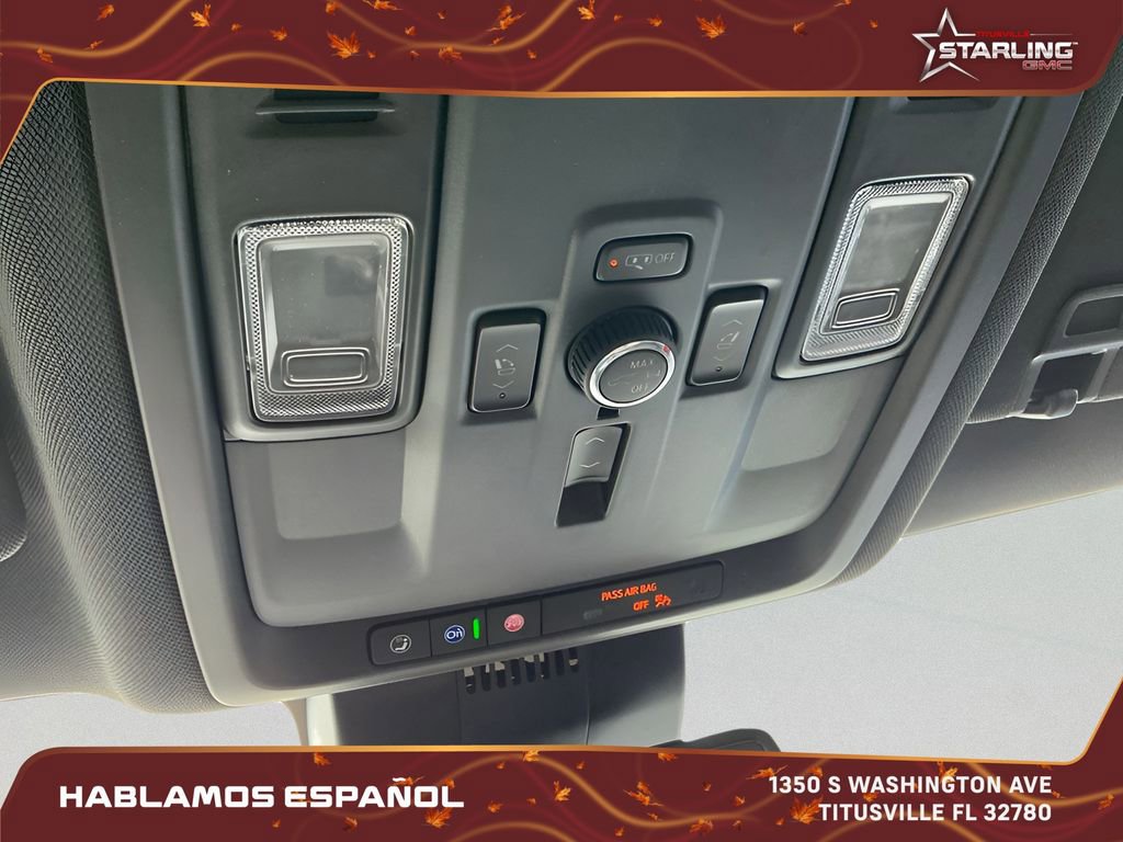 New 2025 GMC Yukon Elevation image 29