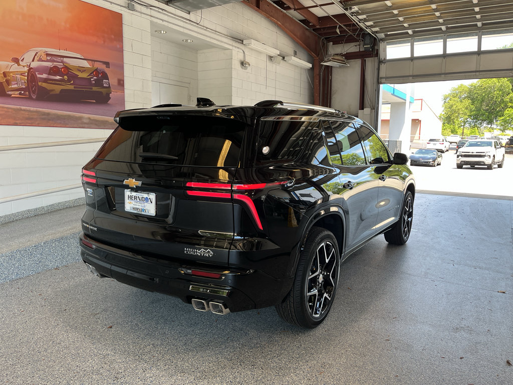 New 2026 Chevrolet Traverse High Country w/ LPO, Floor Liner Package FWD image 11