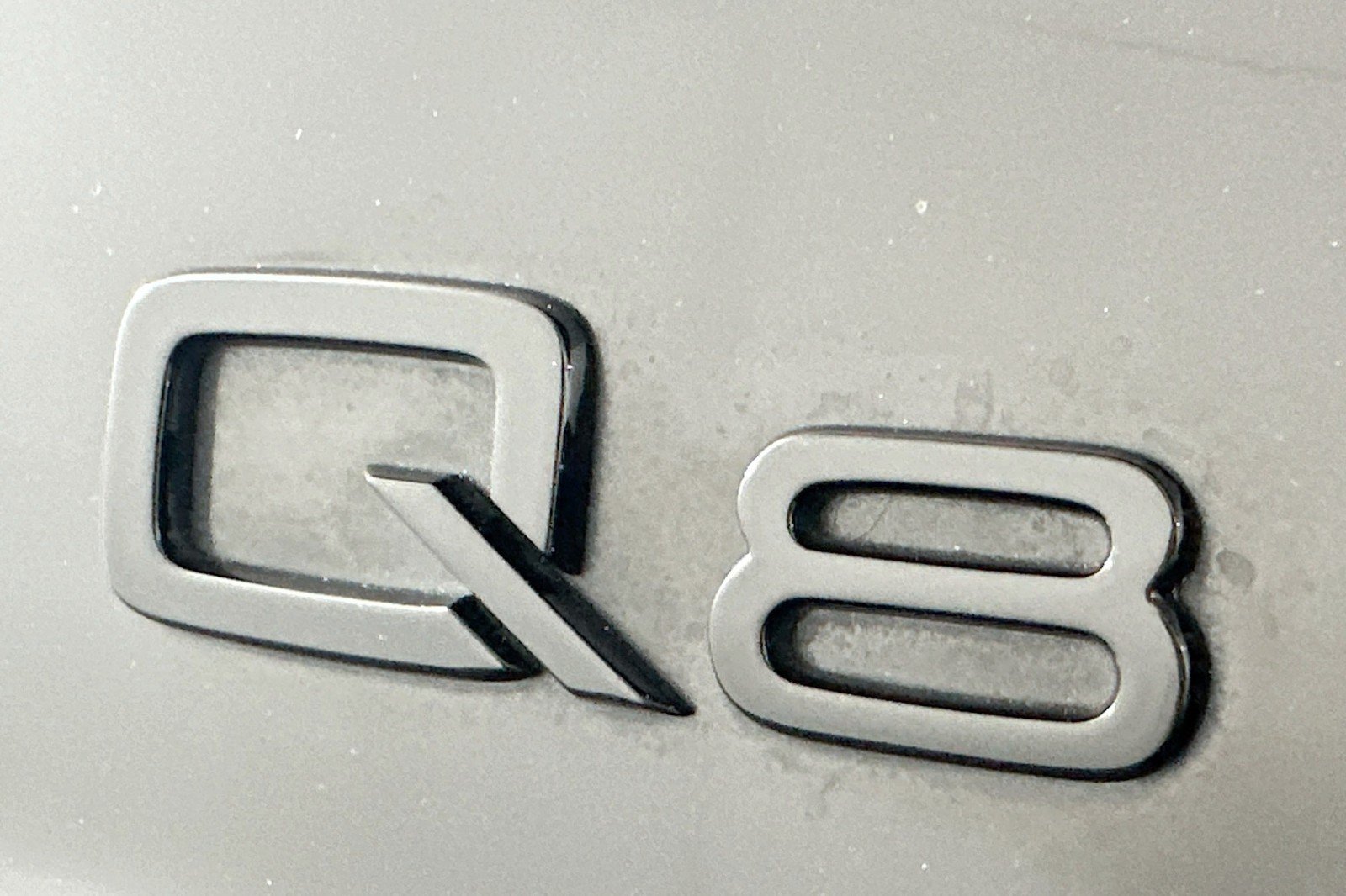 Used 2022 Audi Q8 Premium AWD/4WD image 10