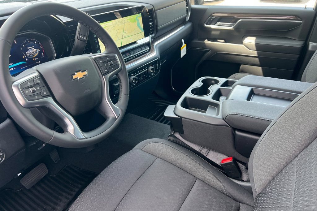 New 2026 Chevrolet Silverado 2500 LT w/ All Star Edition AWD/4WD image 7