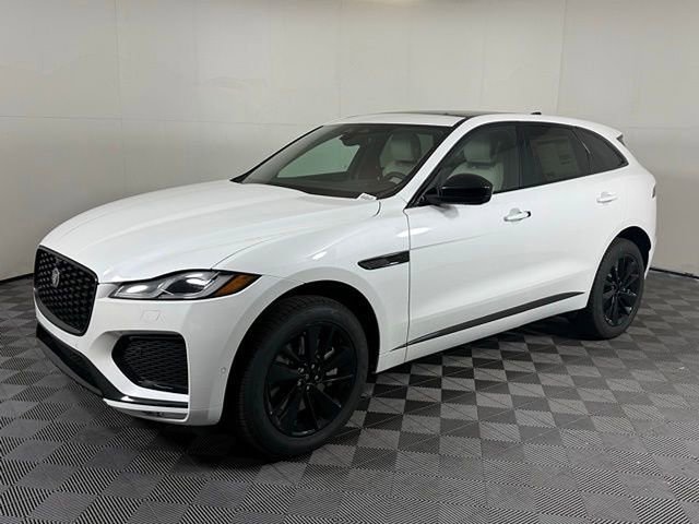 New 2026 Jaguar F-PACE R-Dynamic S image 3