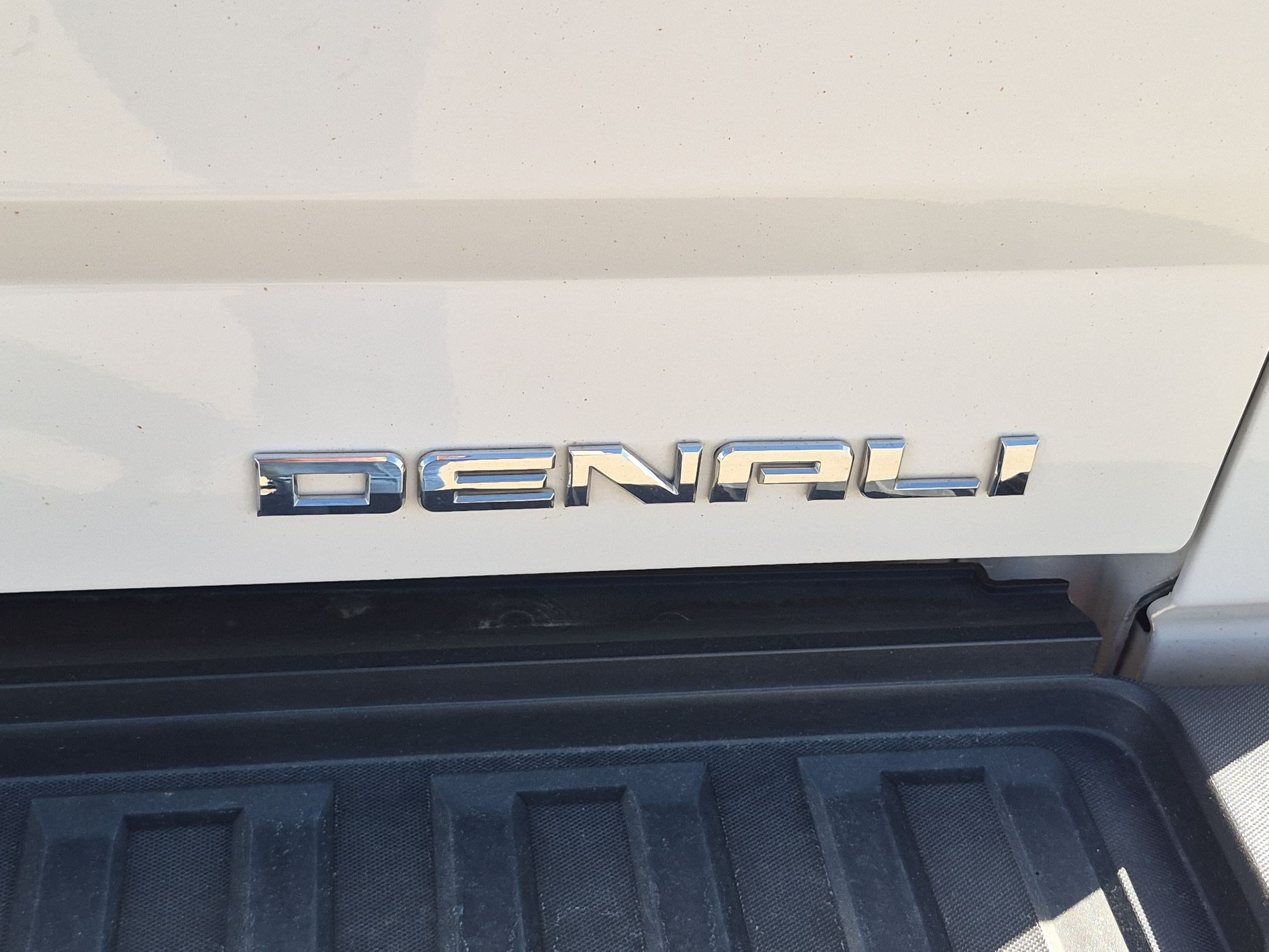Used 2019 GMC Sierra 3500 Denali w/ Duramax Plus Package AWD/4WD image 24