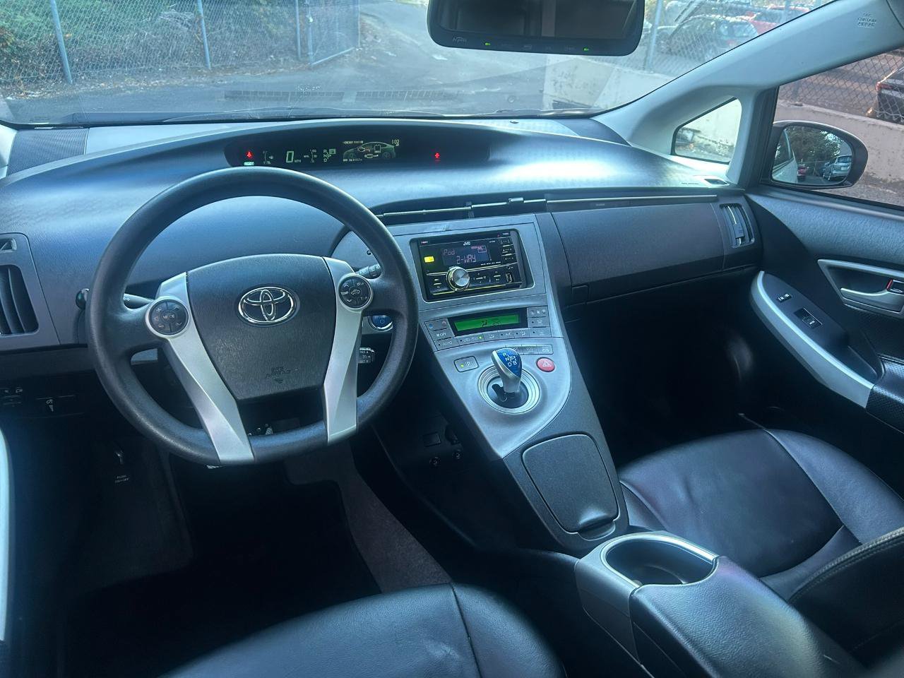 Used 2015 Toyota Prius Four FWD image 13