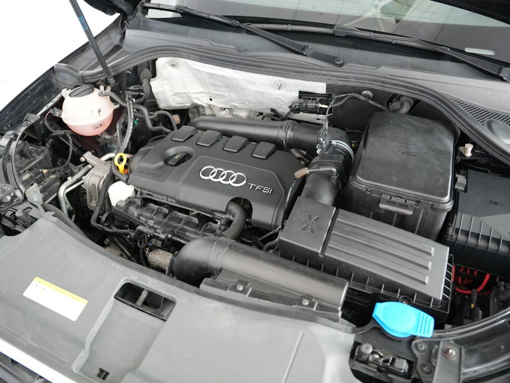 Used 2018 Audi Q3 2.0T Premium Plus w/ Premium Plus Package AWD/4WD image 54