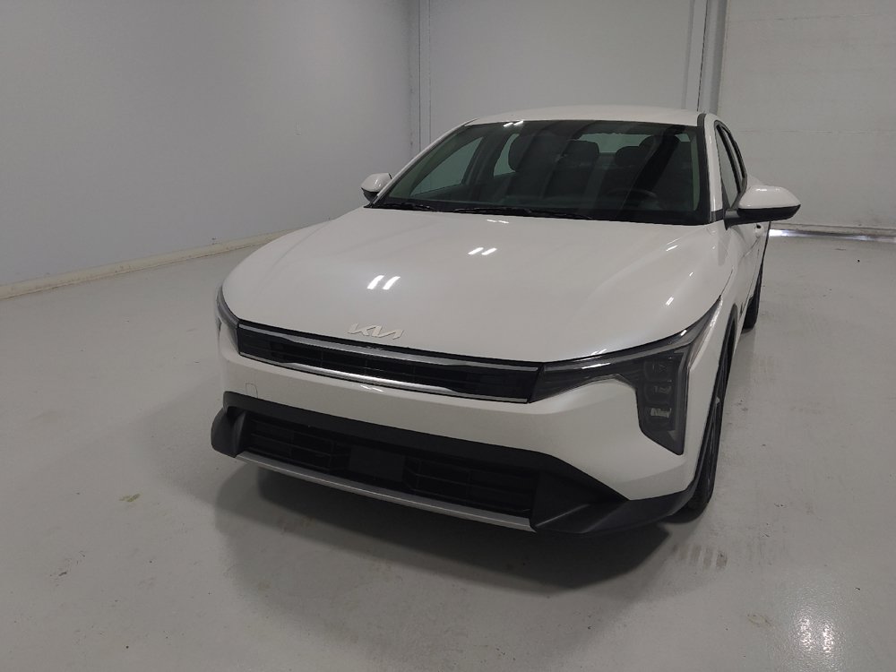 Used 2025 Kia K4 EX FWD image 15