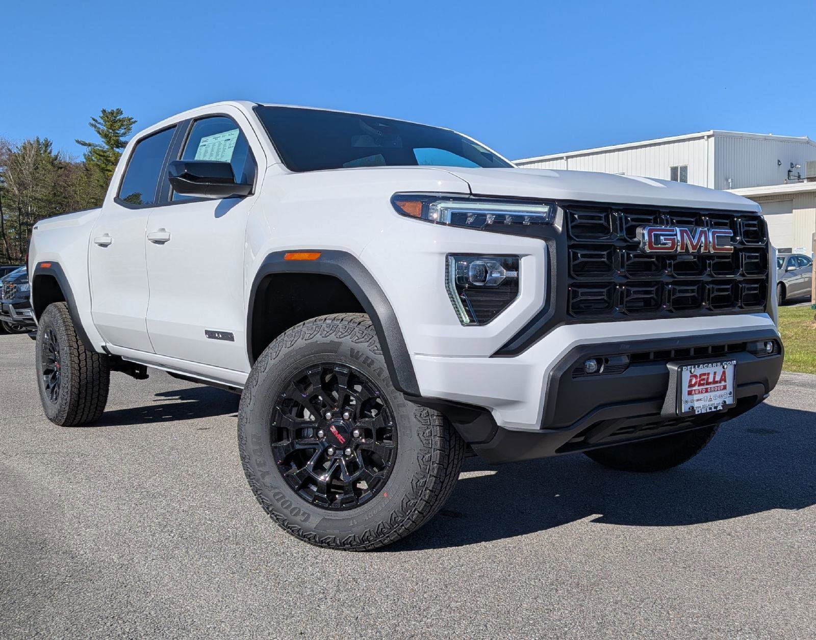 New 2026 GMC Canyon Elevation w/ Convenience Package