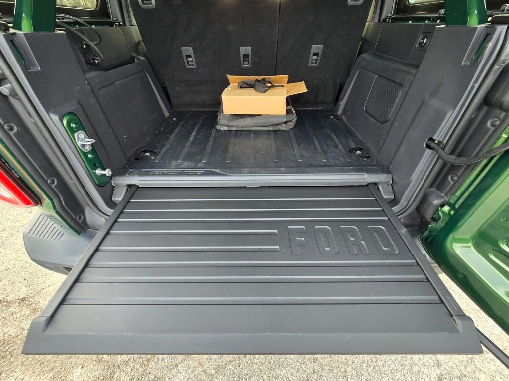 Used 2024 Ford Bronco Everglades image 43