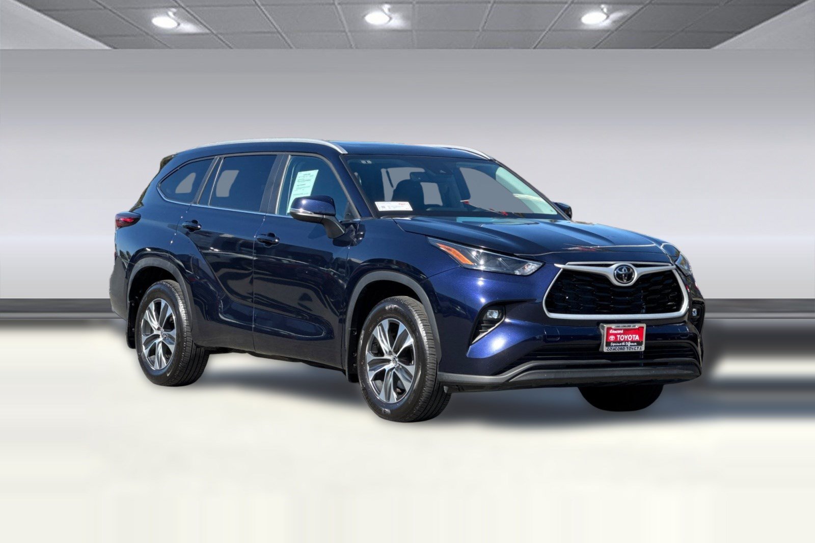 Used 2026 Toyota Highlander XLE AWD/4WD image 7