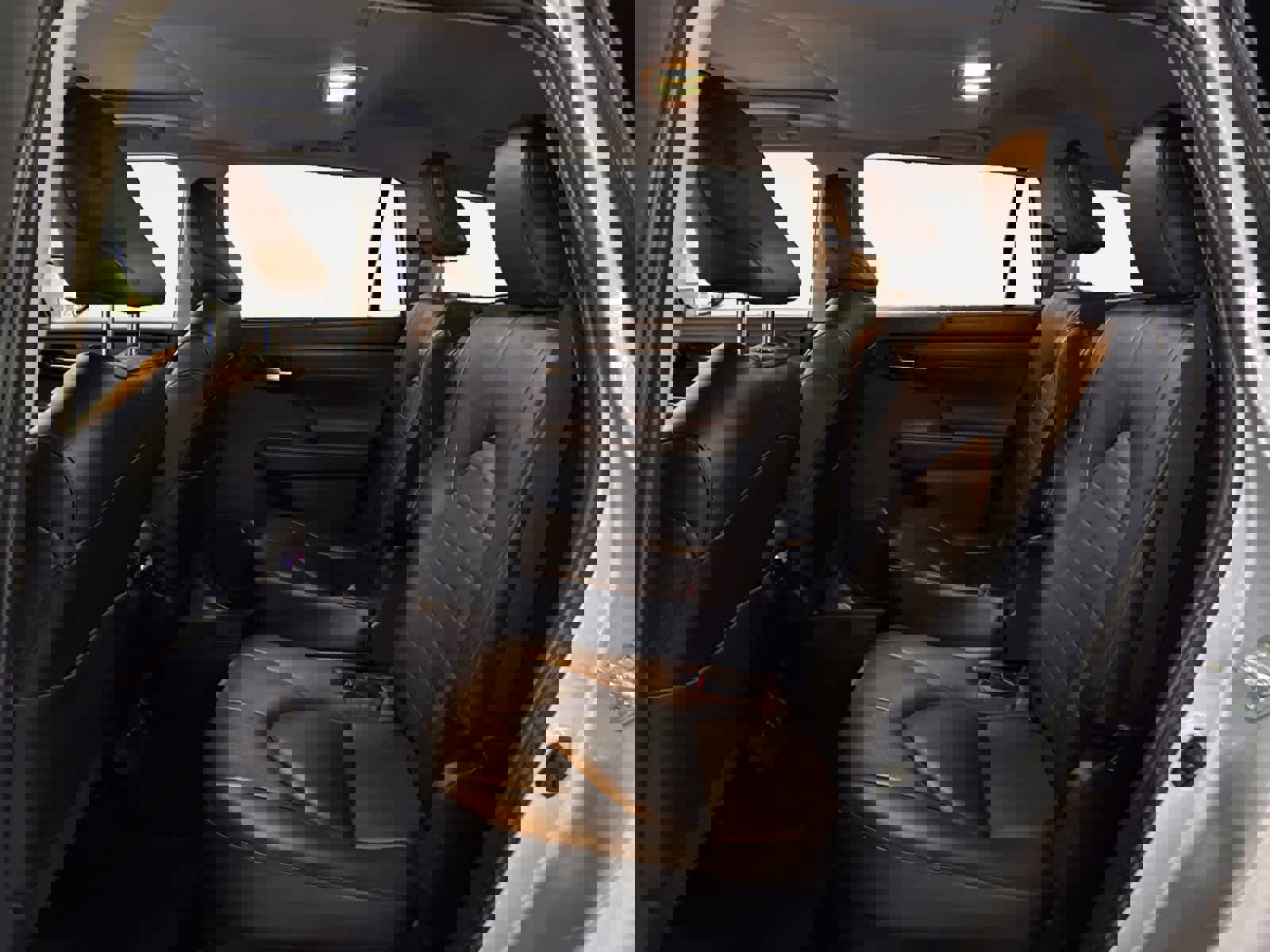 Used 2024 Toyota Highlander XLE image 17