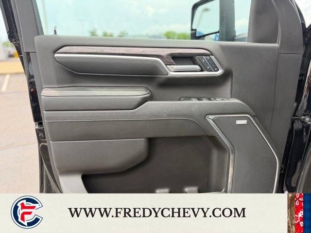 Used 2024 Chevrolet Silverado 2500 LTZ w/ LTZ Plus Package AWD/4WD image 22