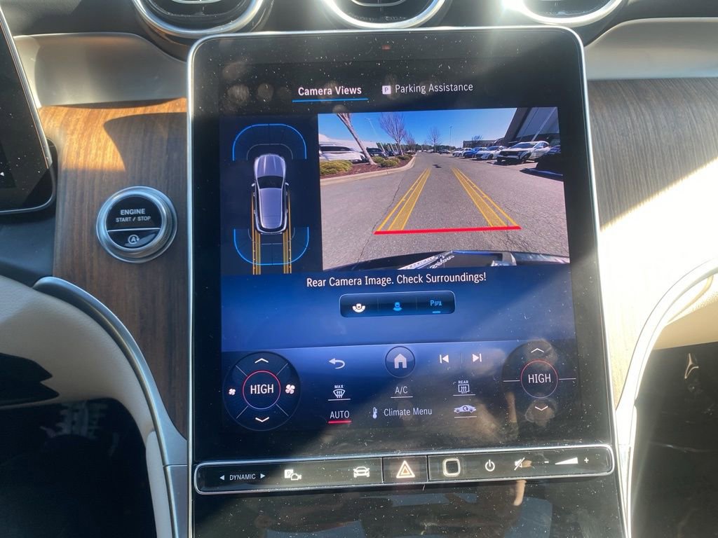 Used 2024 Mercedes-Benz GLC 300 4MATIC image 23