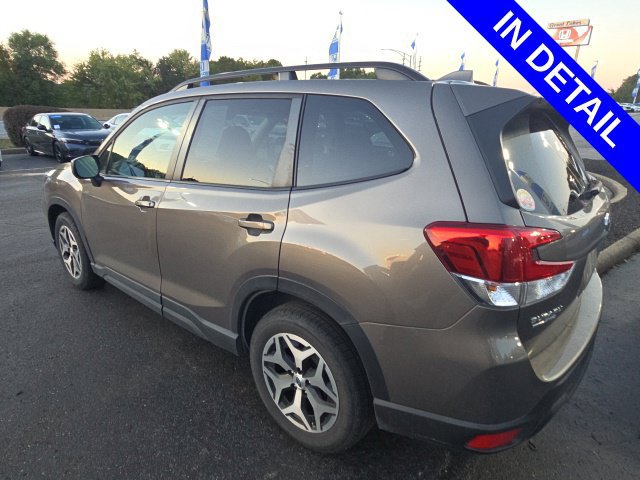 Used 2021 Subaru Forester Premium AWD/4WD image 4