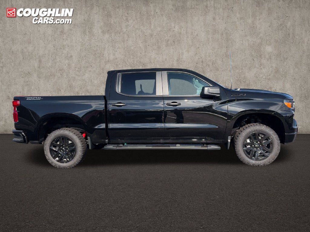 New 2026 Chevrolet Silverado 1500 Custom Trail Boss w/ Dark Appearance Package AWD/4WD image 8