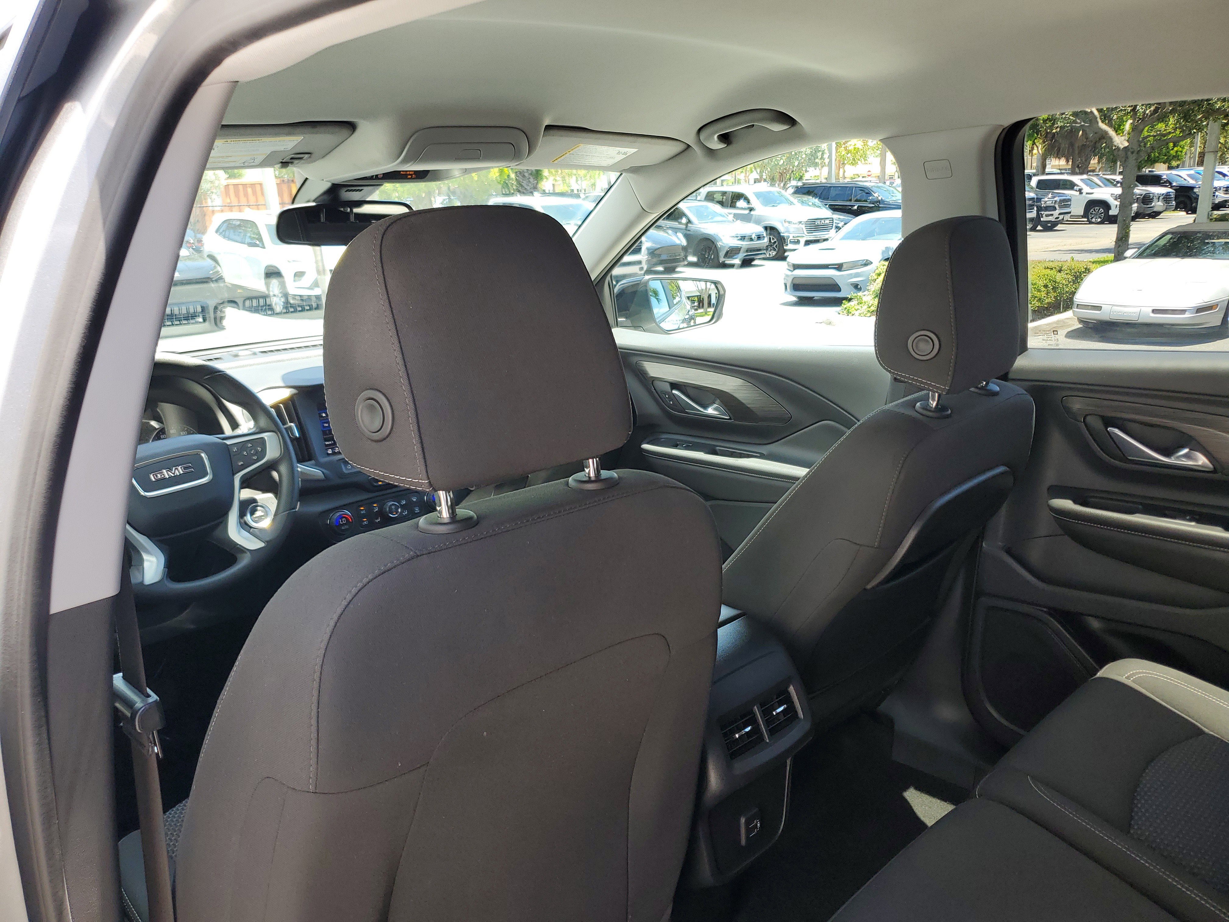 Certified 2023 GMC Terrain SLE w/ Driver Convenience Package FWD image 14