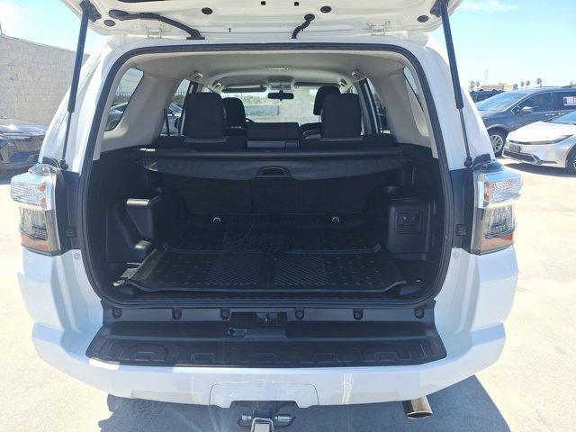Used 2015 Toyota 4Runner SR5 RWD image 6