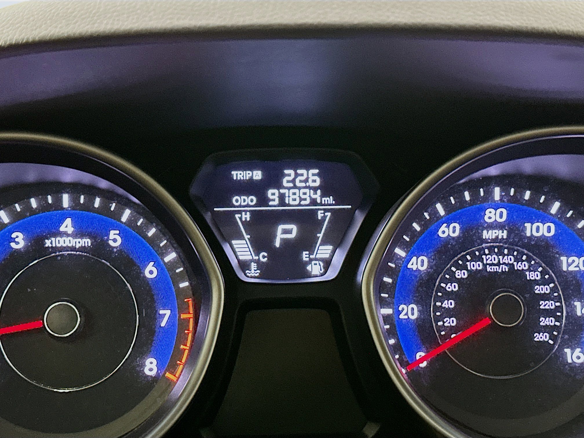 Used 2011 Hyundai Elantra Limited FWD image 18