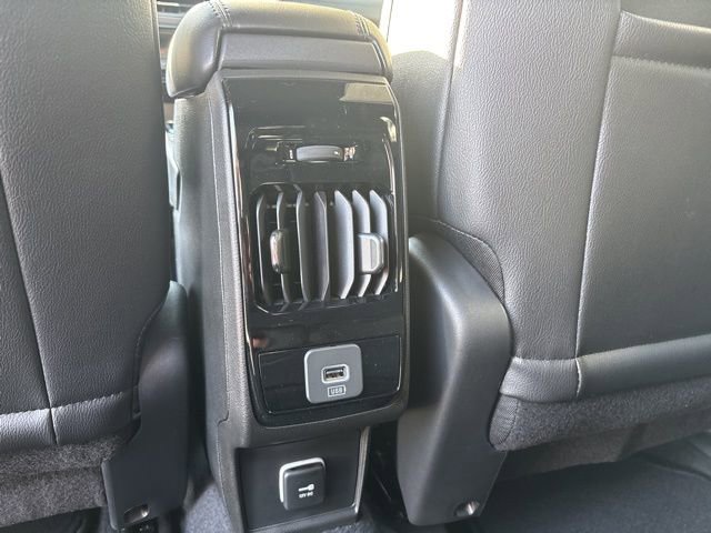 New 2026 Jeep Compass Latitude AWD/4WD image 15